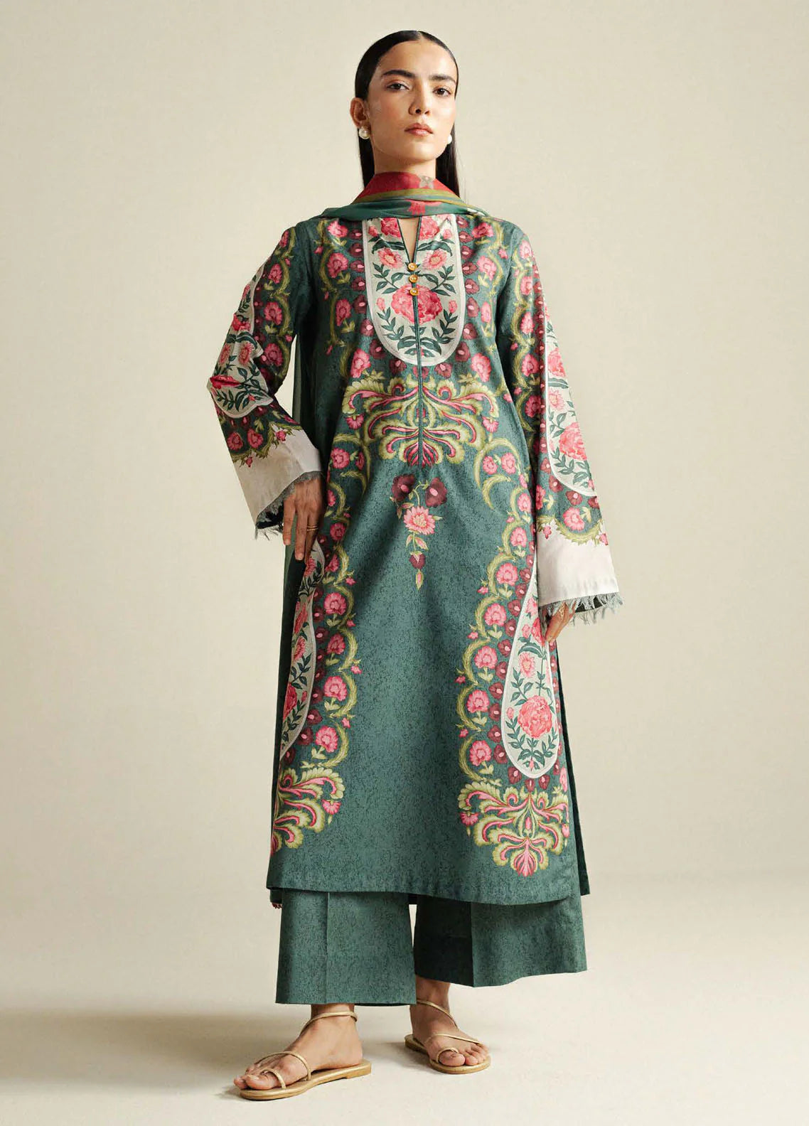 Coco by Zara Shahjahan Printed Cambric Suits Unstitched 3 Piece CZS25PU D-09 A Sol - Winter Collection