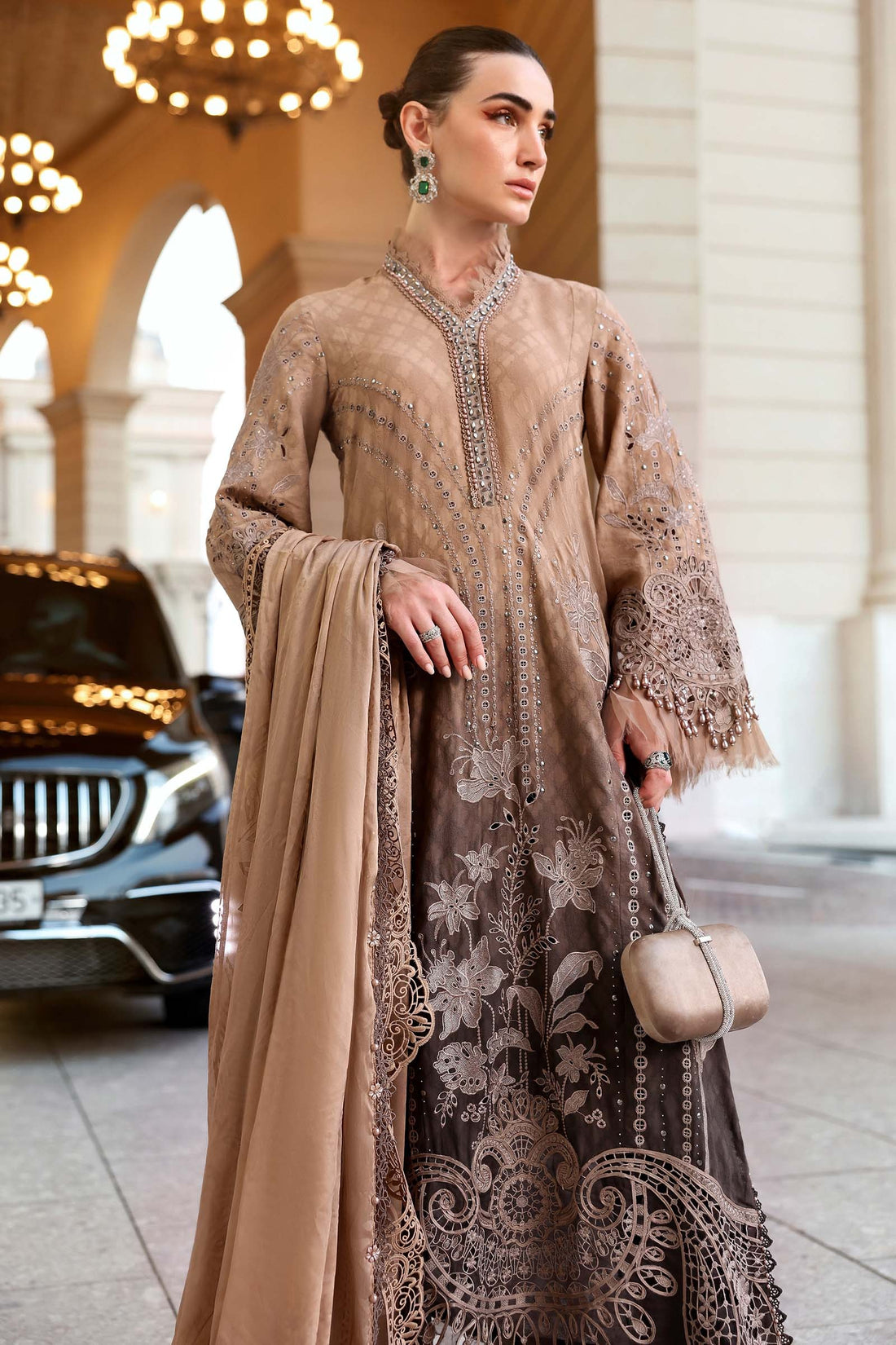 Maria.B Luxury Lawn Unstitched Embroidered D-2601-A