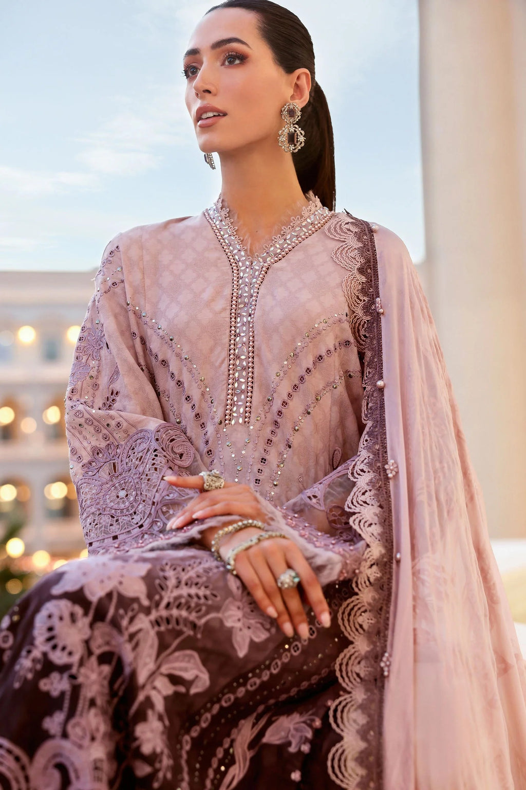 Maria.B Luxury Lawn Unstitched Embroidered D-2601-B