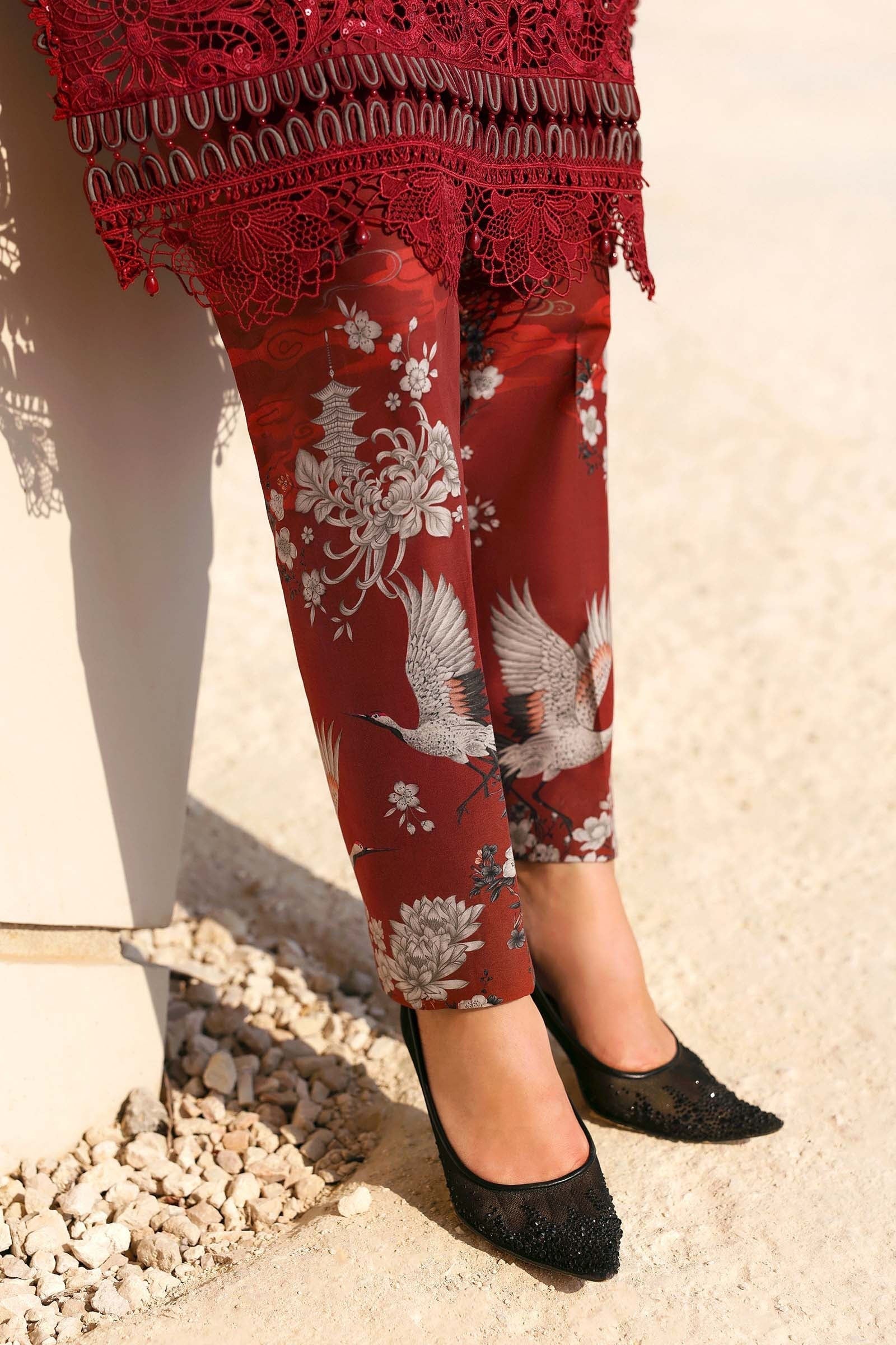 Maria.B Luxury Lawn Unstitched Embroidered D-2607-A