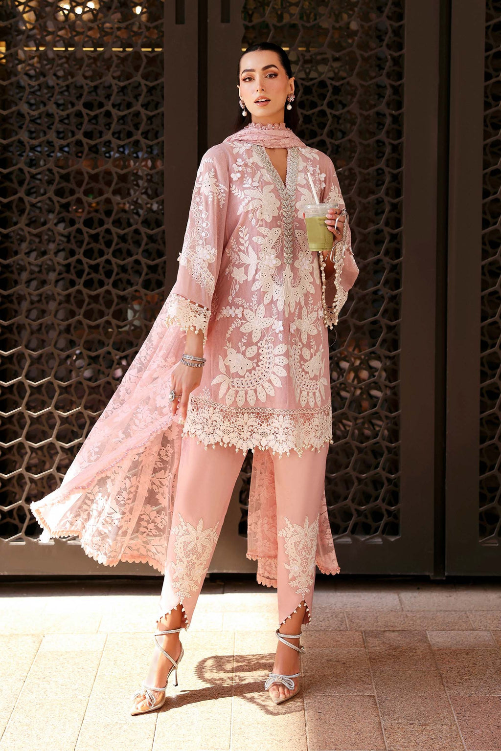 Maria.B Luxury Lawn Unstitched Embroidered D-2603-A