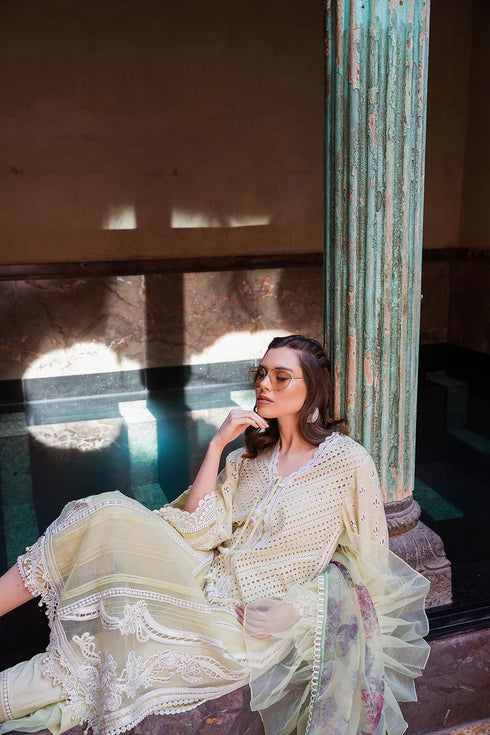 Sobia Nazir Luxury Lawn 2020 D#8B