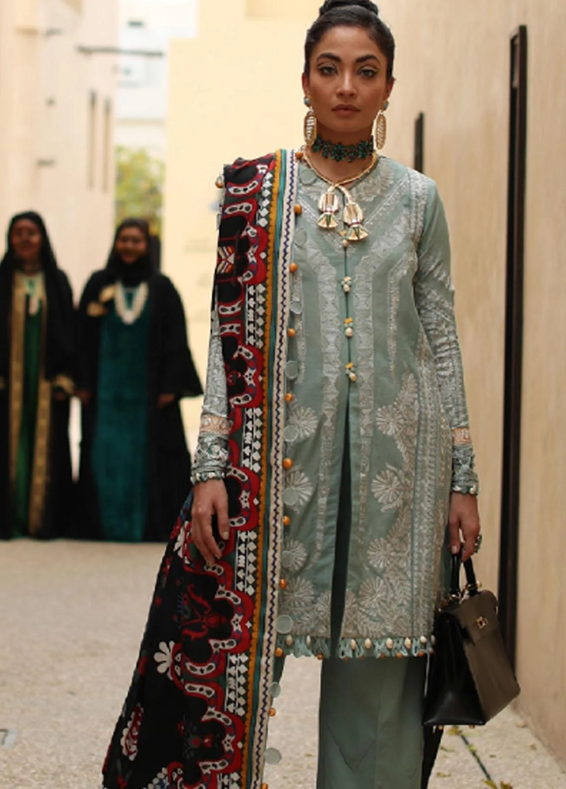 Elan Embroidered Lawn Suit Unstitched 3 Piece EL22S EL22-03A QISTINA - Summer Collection